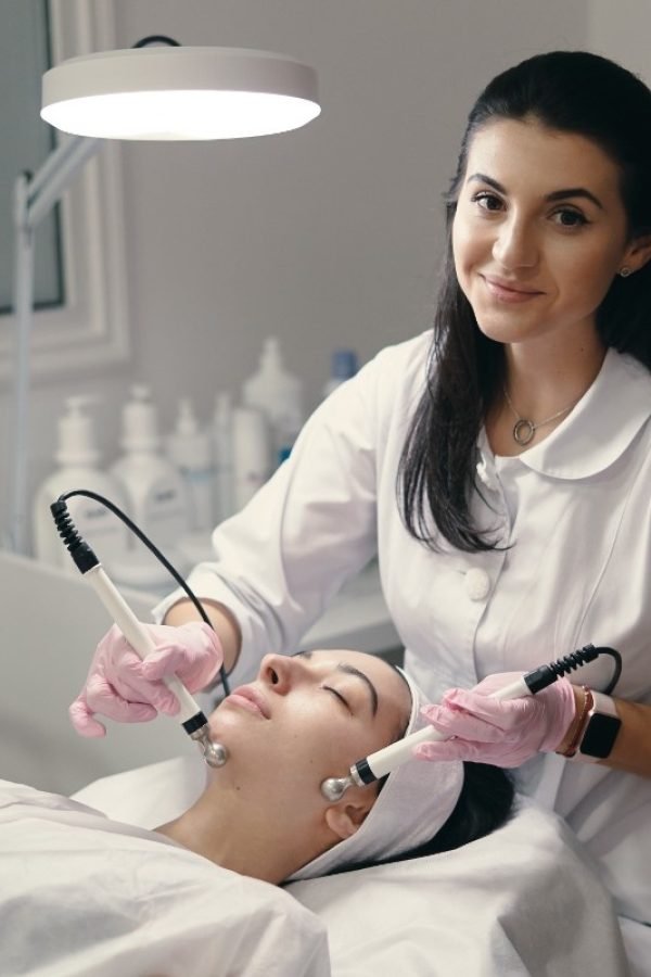 rejuvenating-facial-treatment2